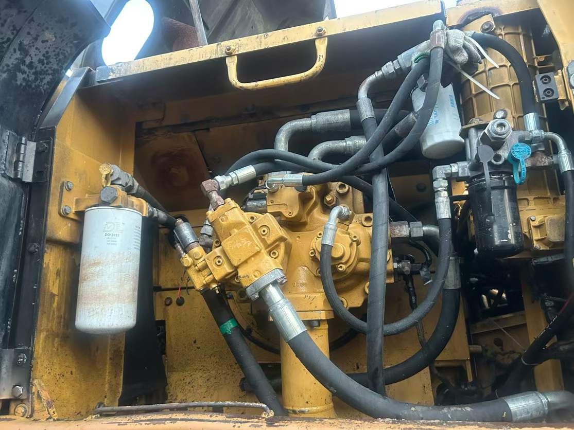 شراء حفارة Caterpillar 336E مستعملة / 4