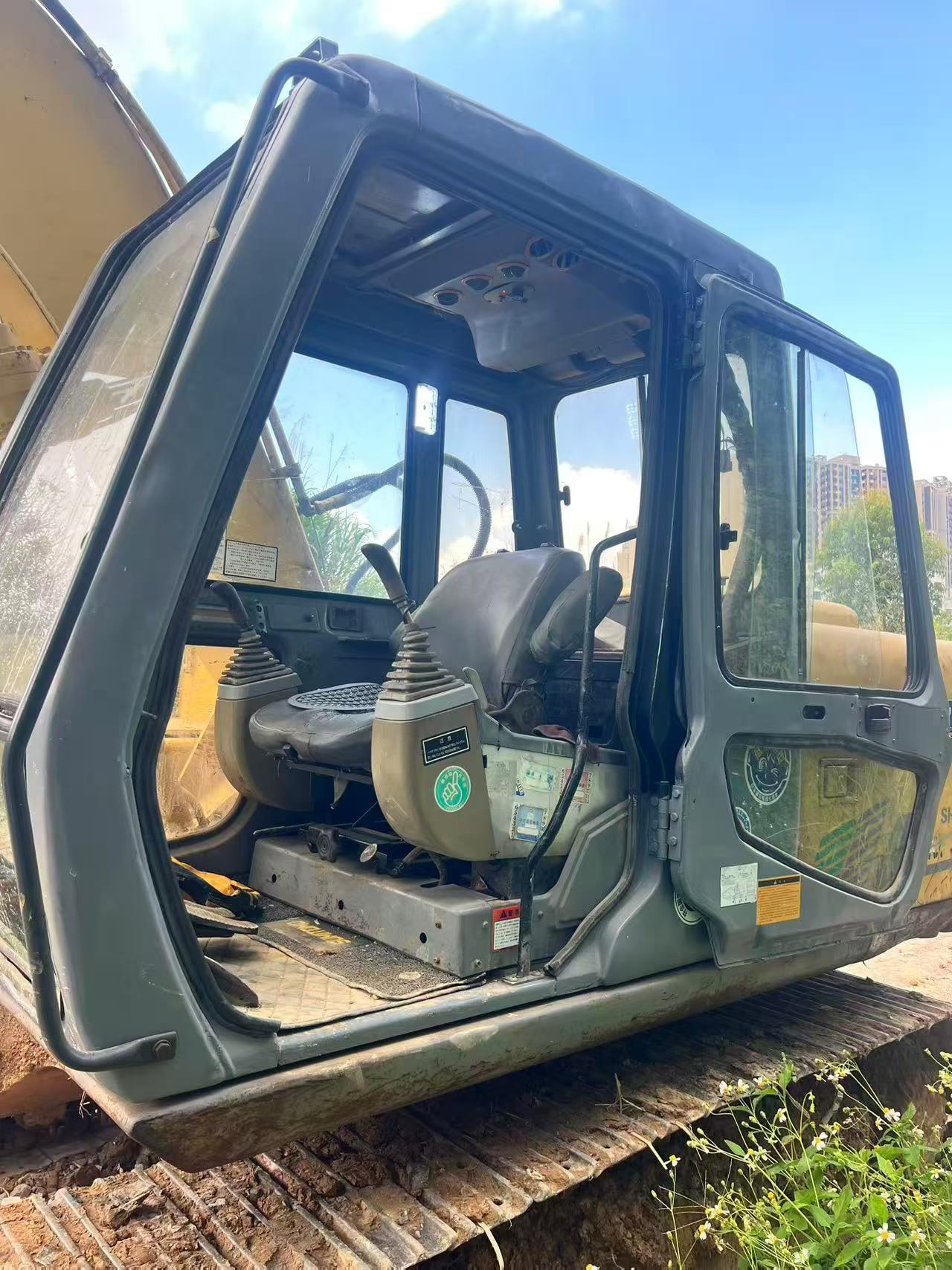 Buy Sumitomo SH120A2 Used Excavator / 4