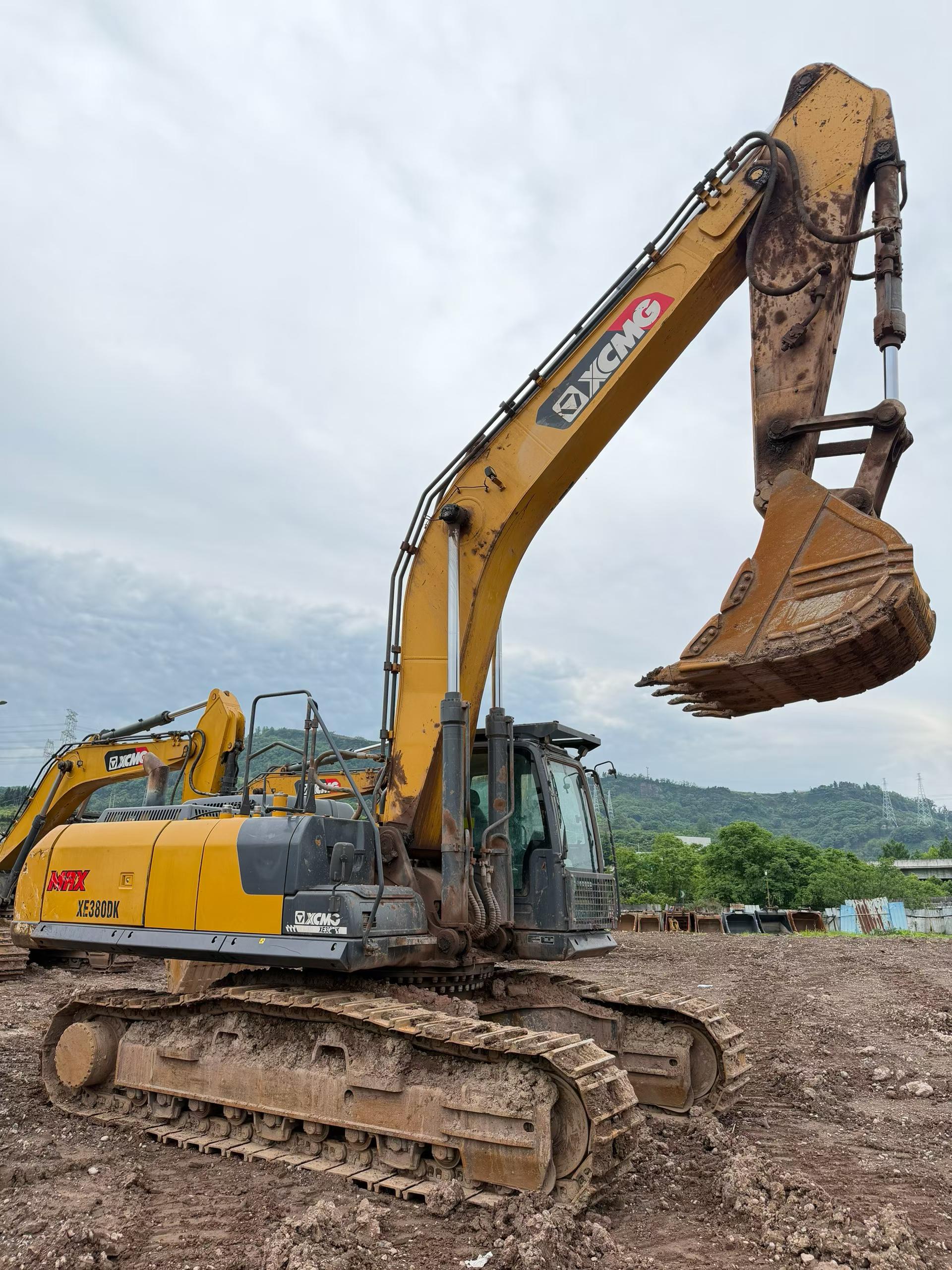 Buy XCMG XE380DK Used Excavator / 5