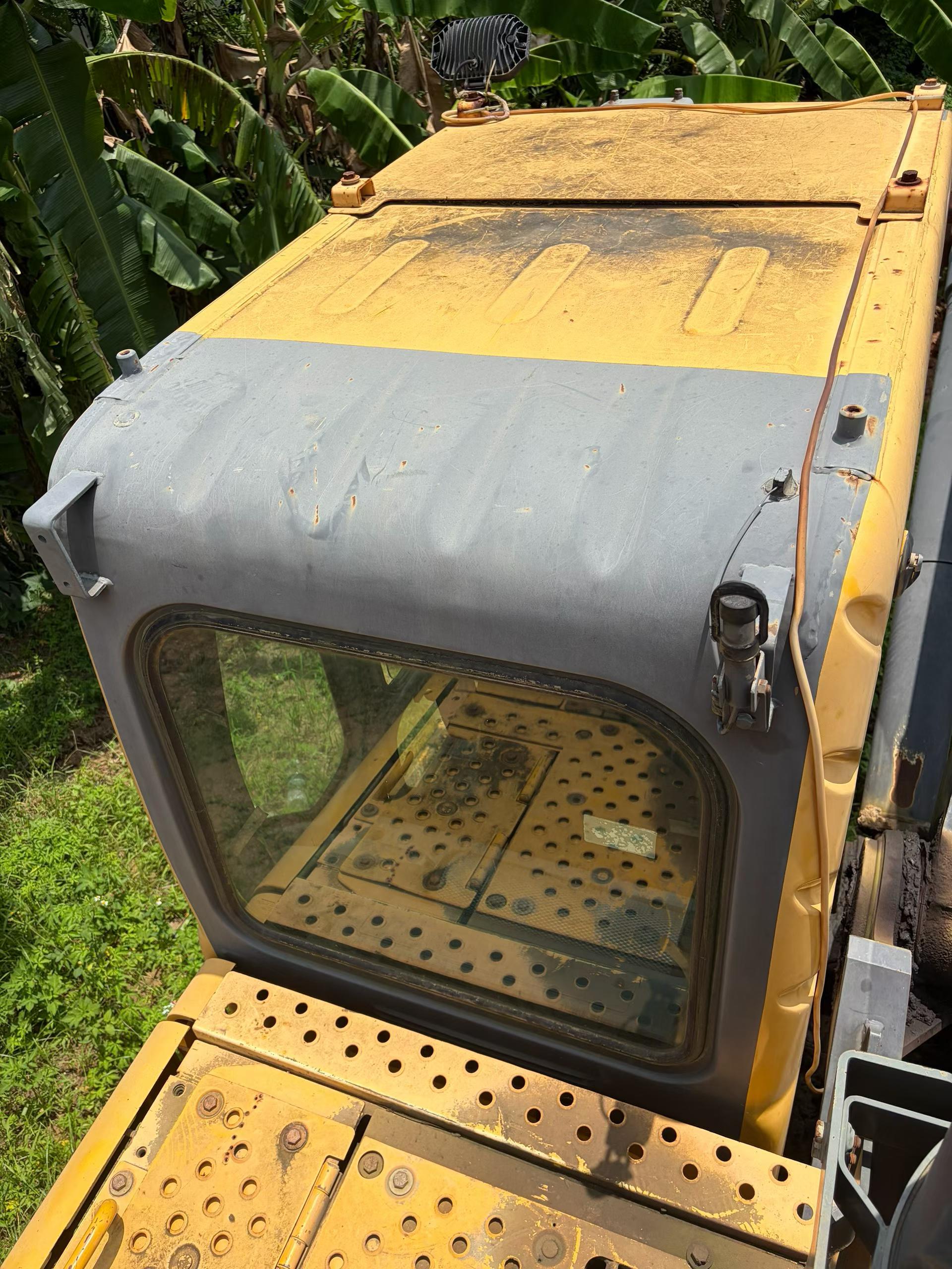 شراء حفارة Volvo EC360BL مستعملة / 9