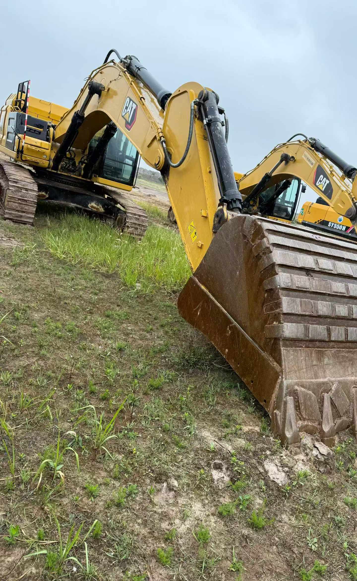 Buy Caterpillar 349E Used Excavator / 7