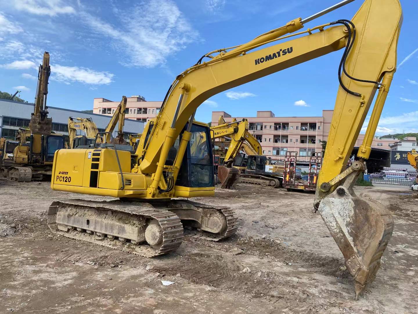 Buy Komatsu PC120-6 Used Excavator / 3