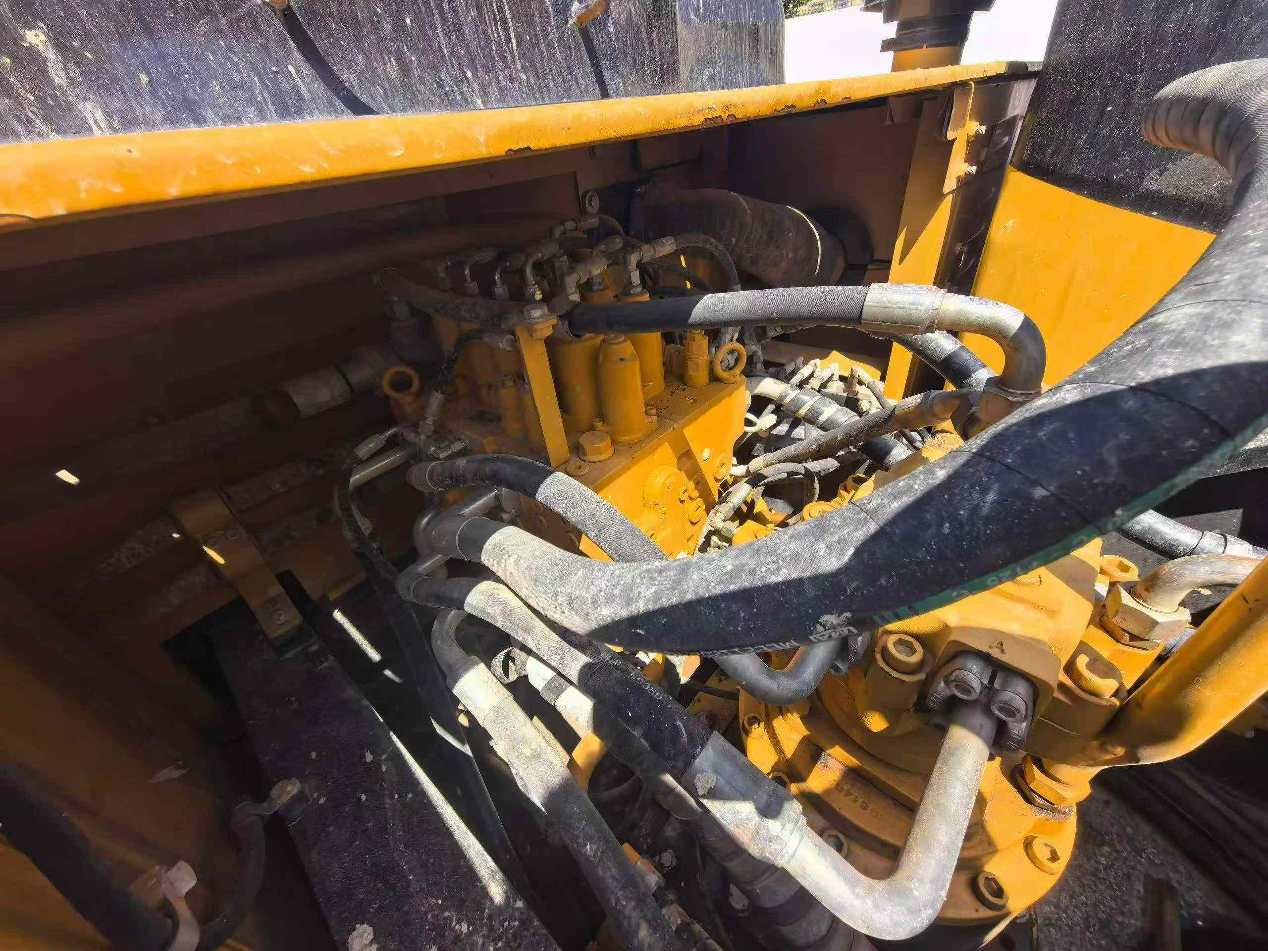 Buy Sany SY245H Used Excavator / 6