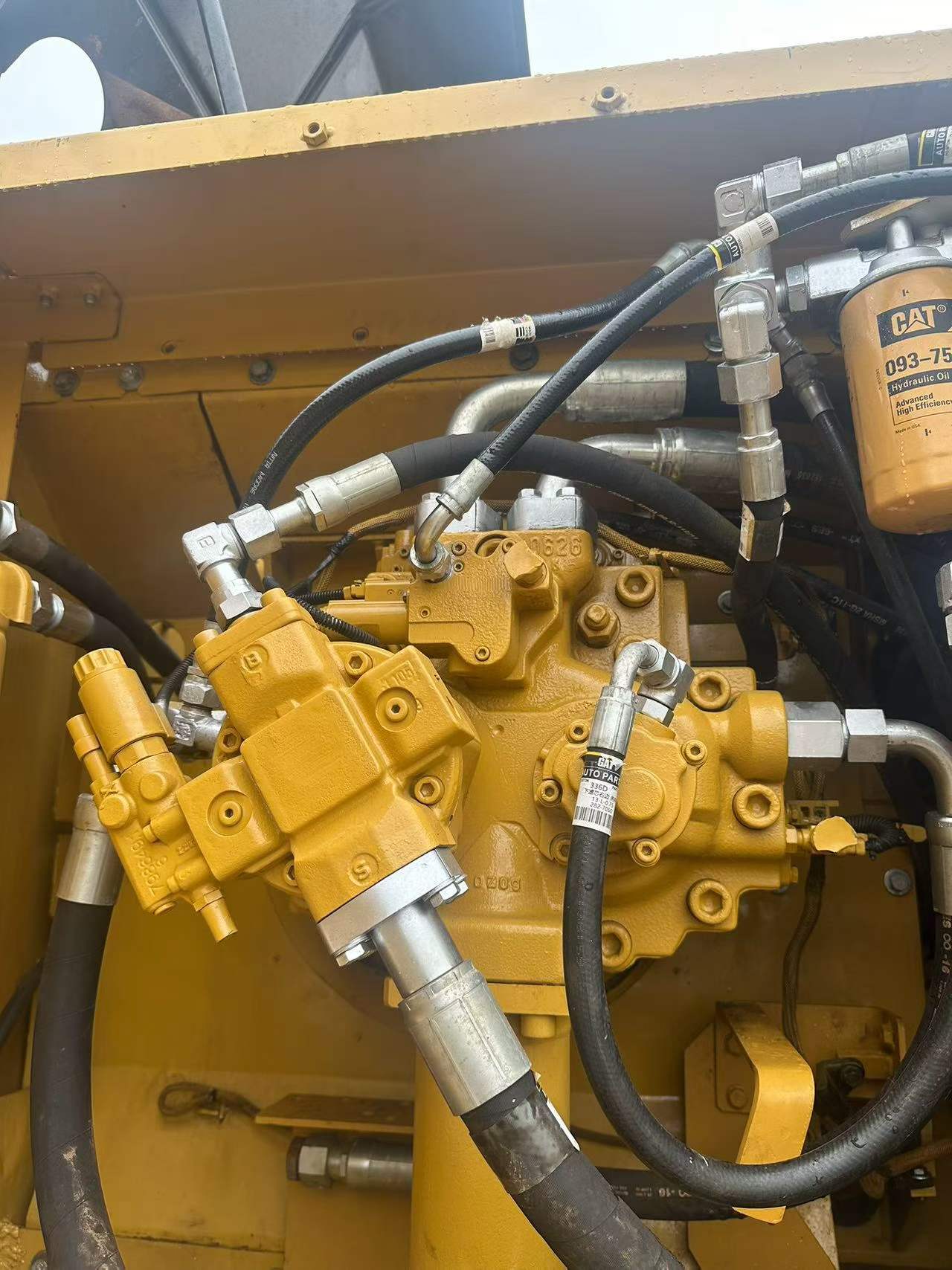 شراء حفارة Caterpillar 336E مستعملة / 7