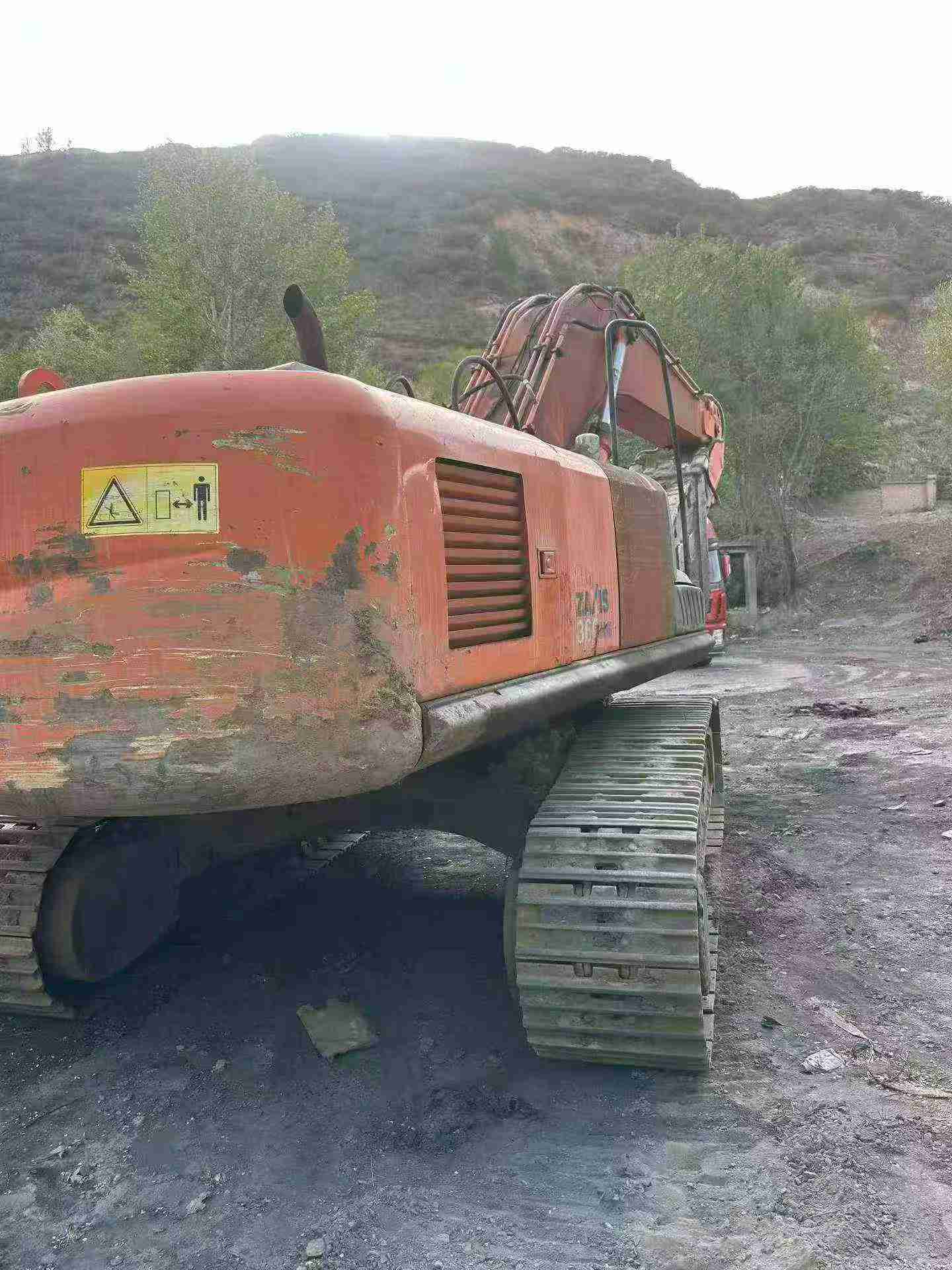شراء حفارة Hitachi EX360-5 مستعملة / 6 شراء حفارة Hitachi EX360-5 مستعملة / 6
