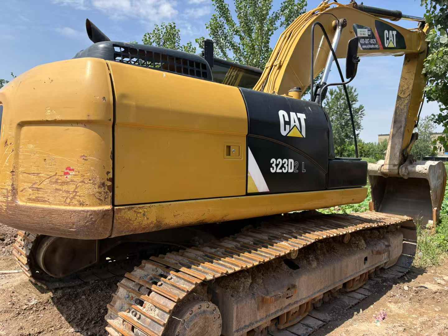 Buy Caterpillar 323D2L Used Excavator / 3