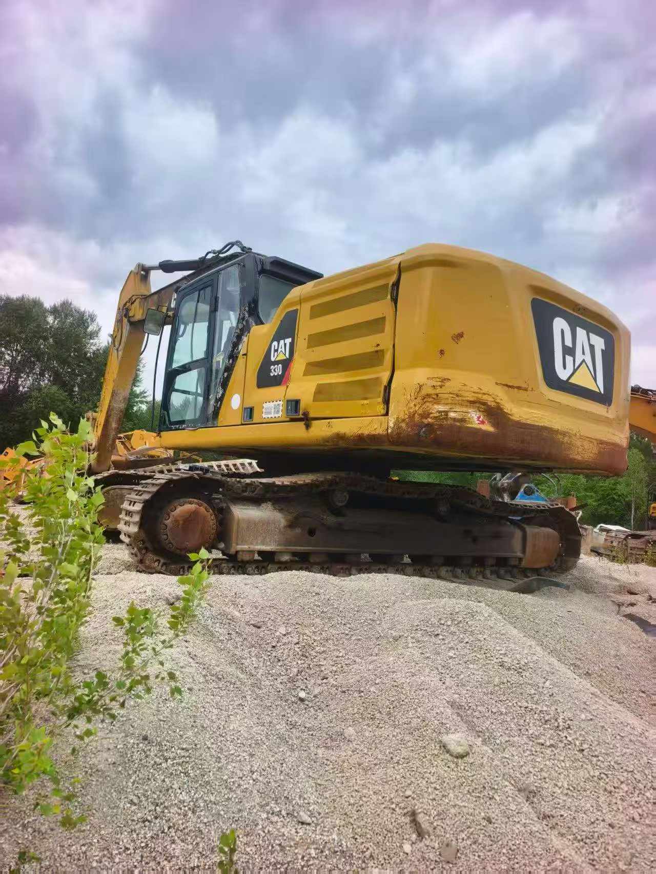 Buy Caterpillar 330B Used Excavator / 2