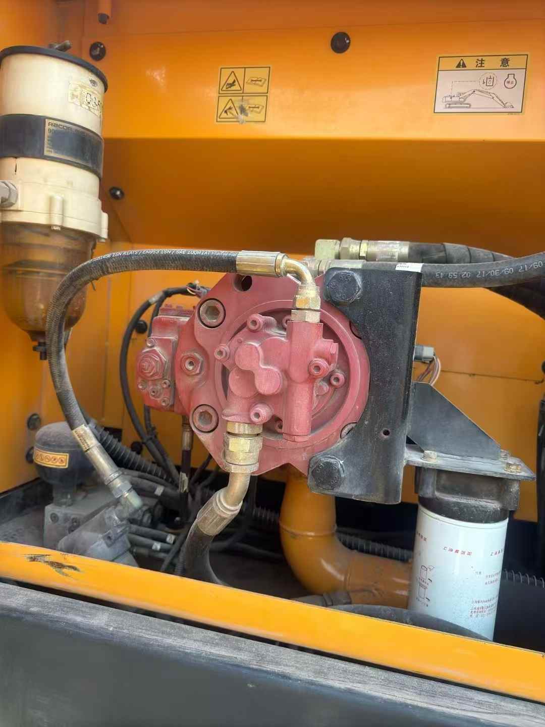 شراء حفارة Hyundai R215-7 مستعملة / 6