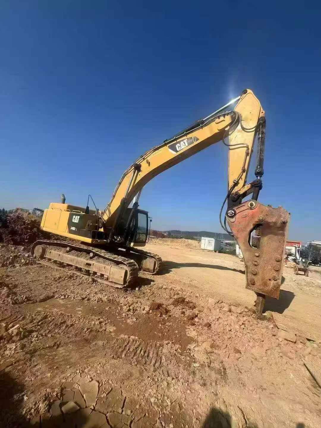 Buy Caterpillar 349E Used Excavator / 9