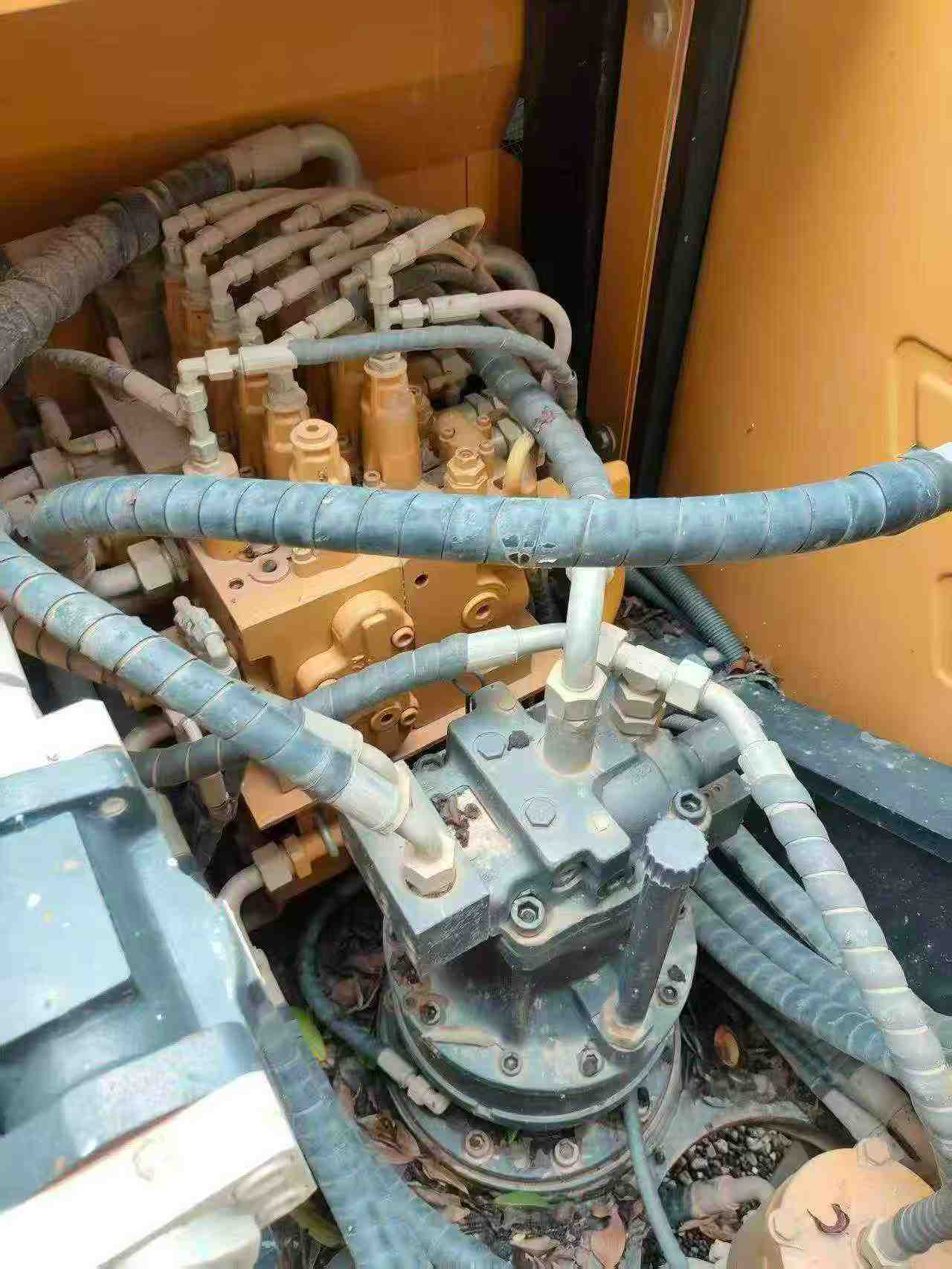Buy Sany SY135 Used Excavator / 5