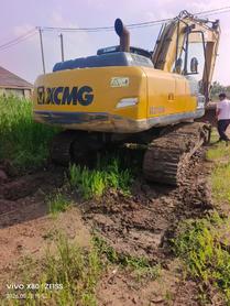 Buy XCMG XE215 Used Excavator / 4 Buy XCMG XE215 Used Excavator / 4