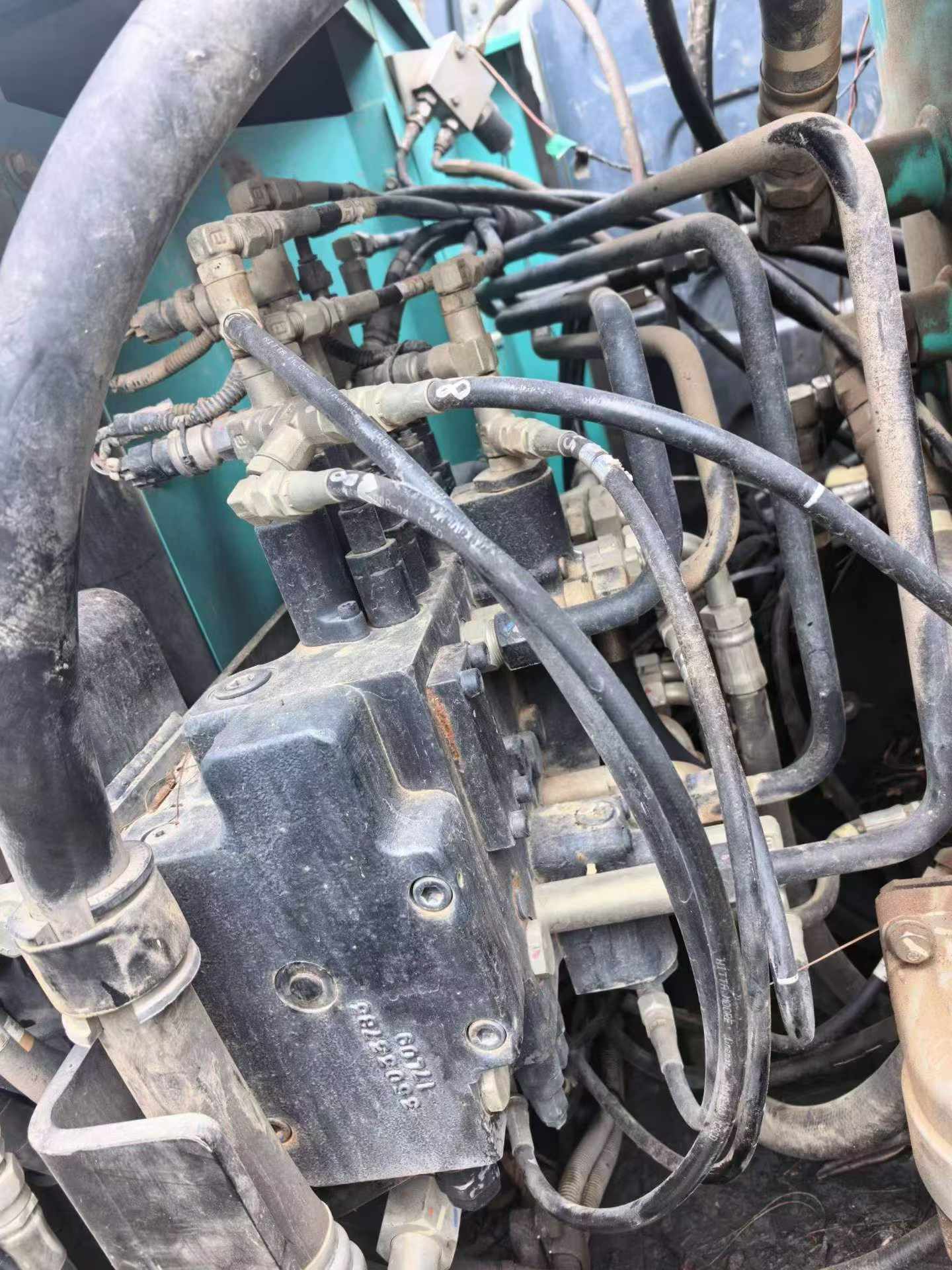 Buy Kobelco SK75 Used Excavator / 5