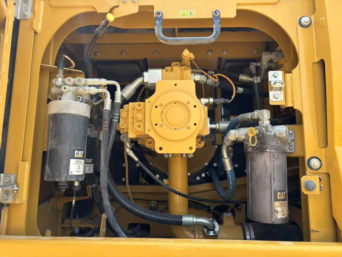 Buy Caterpillar 349E Used Excavator / 8