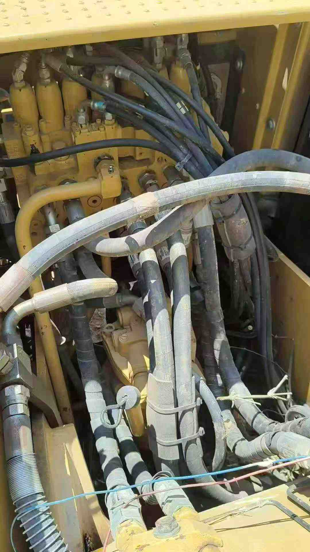 Buy Caterpillar 313D Used Excavator / 4