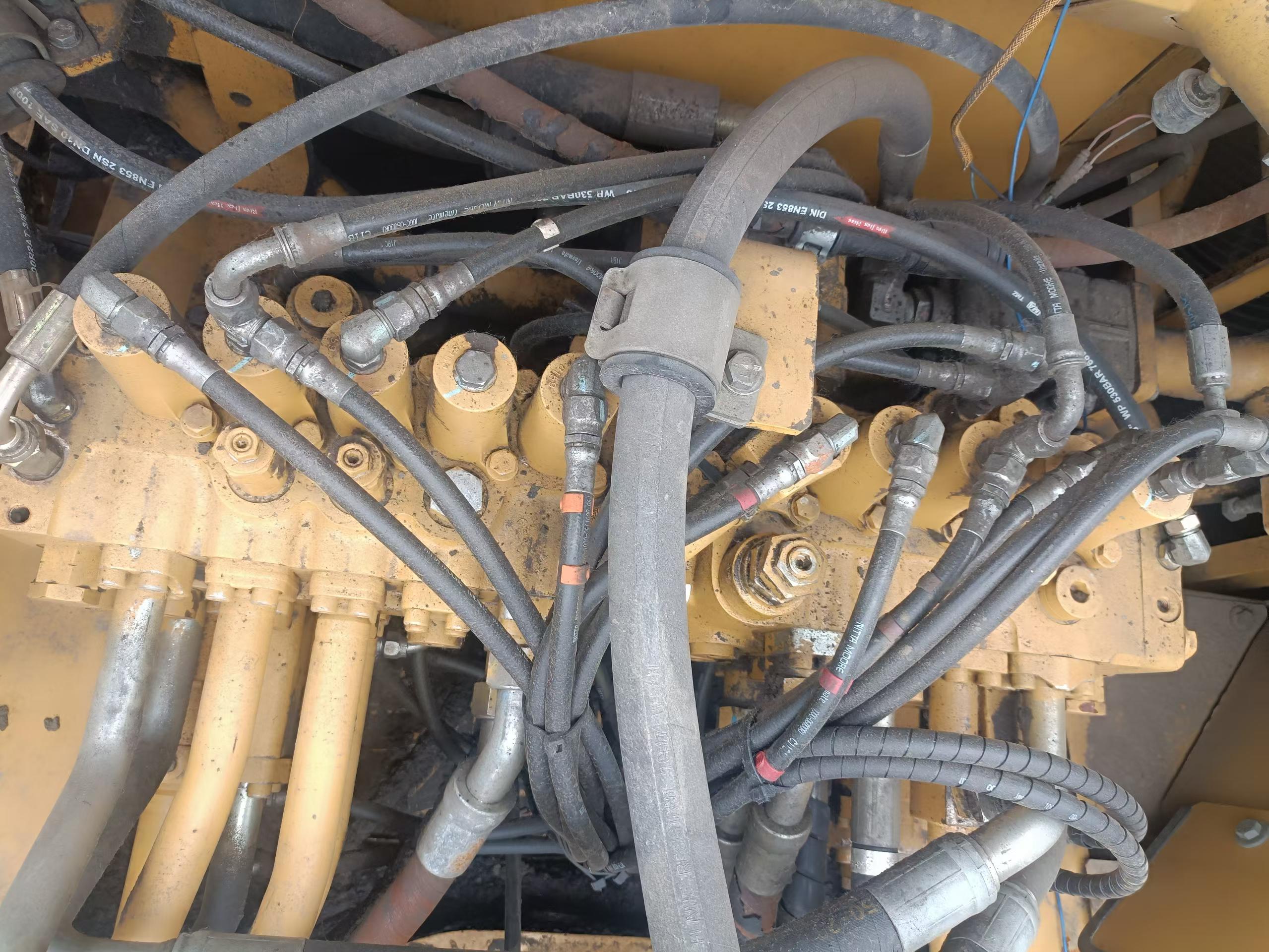 شراء حفارة Caterpillar 336E مستعملة / 7