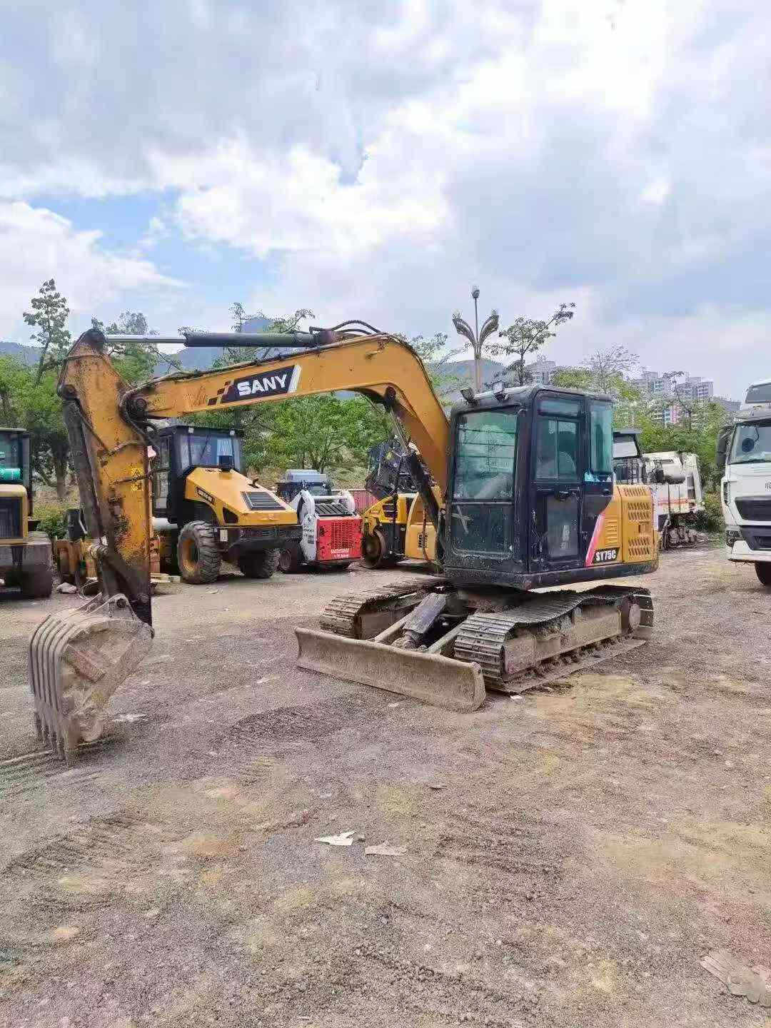 Buy Sany SY75 Used Excavator / 2