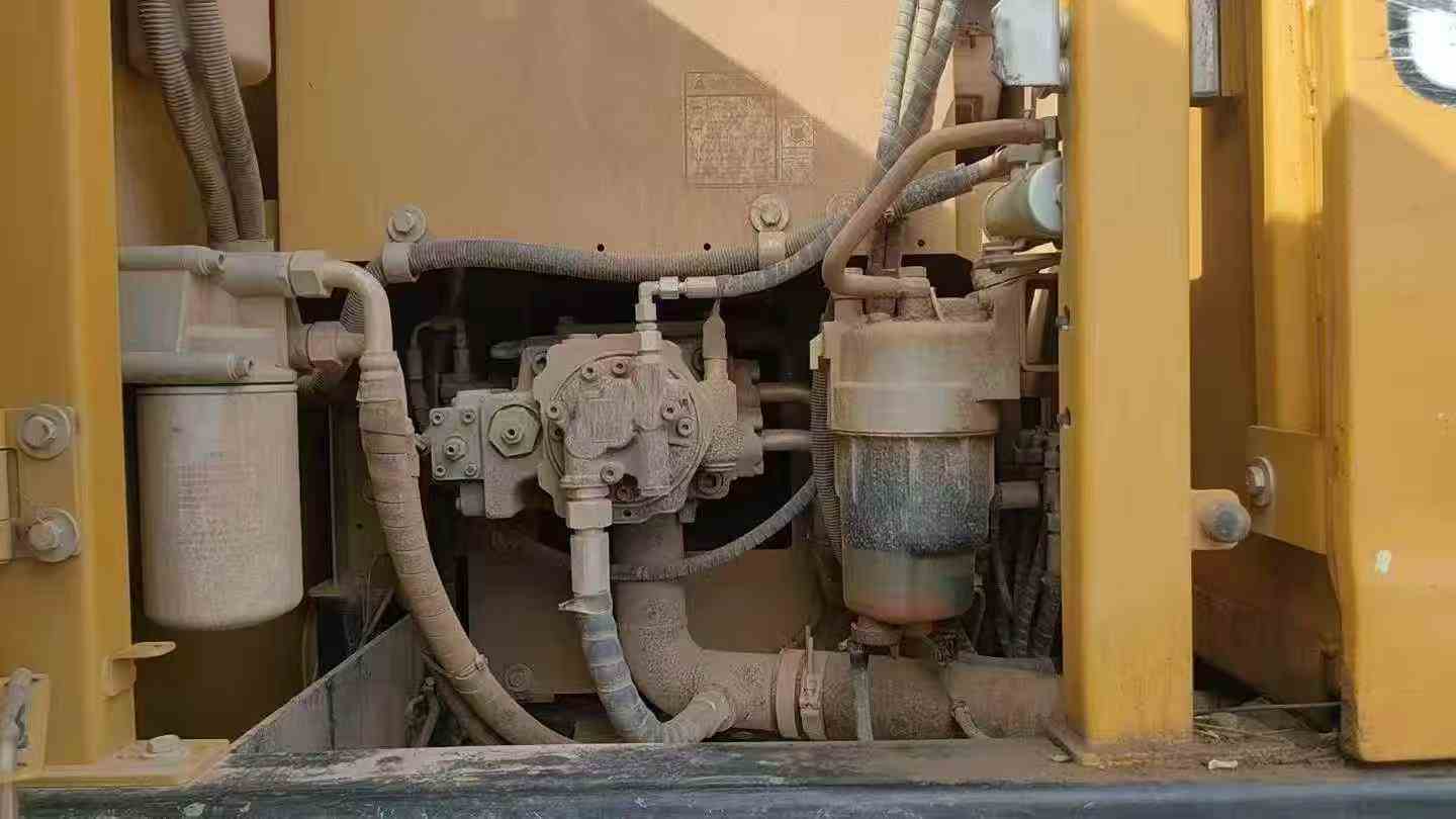 Buy Sany SY135 Used Excavator / 6