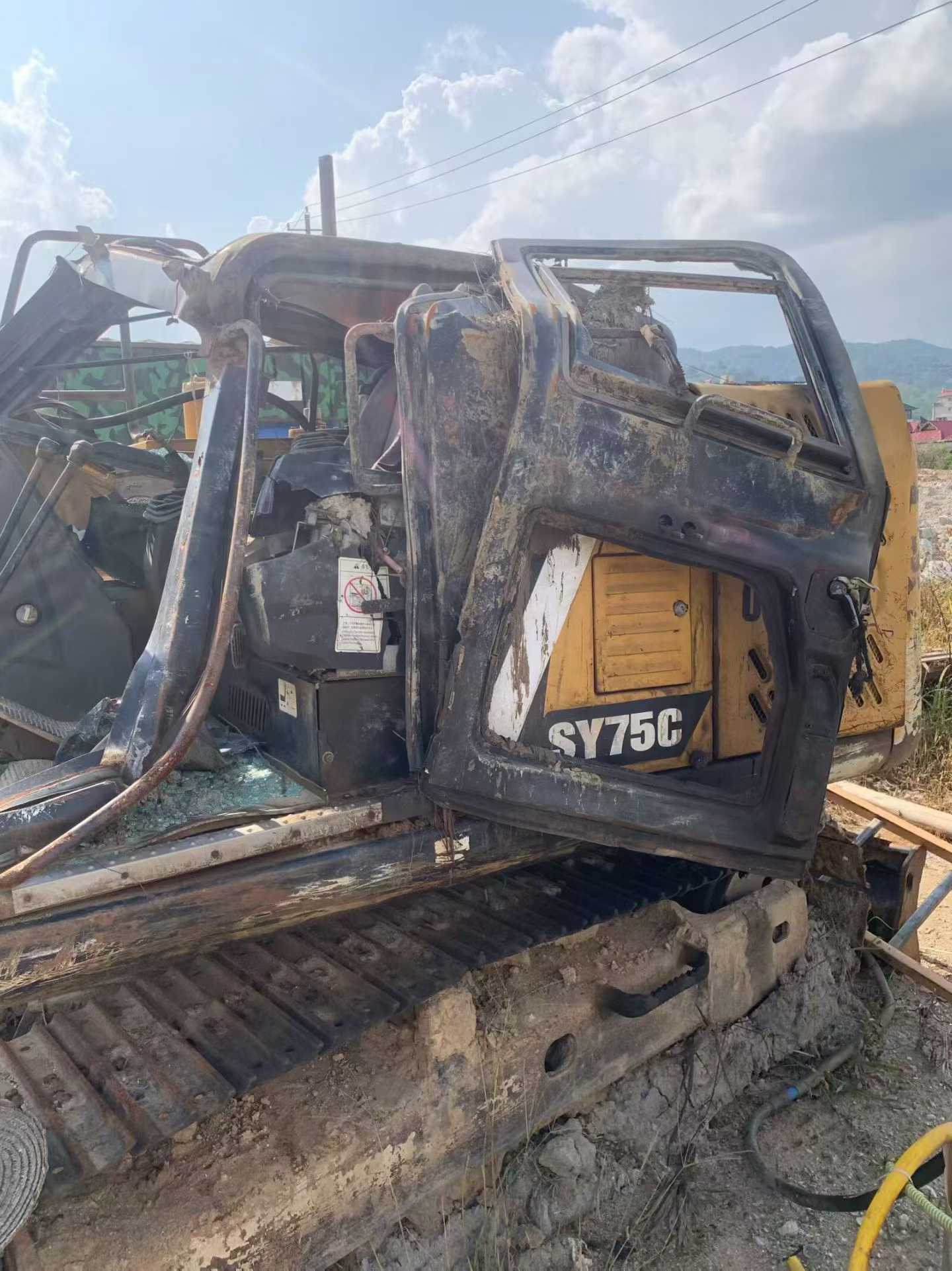 Buy Sany SY75 Used Excavator / 2