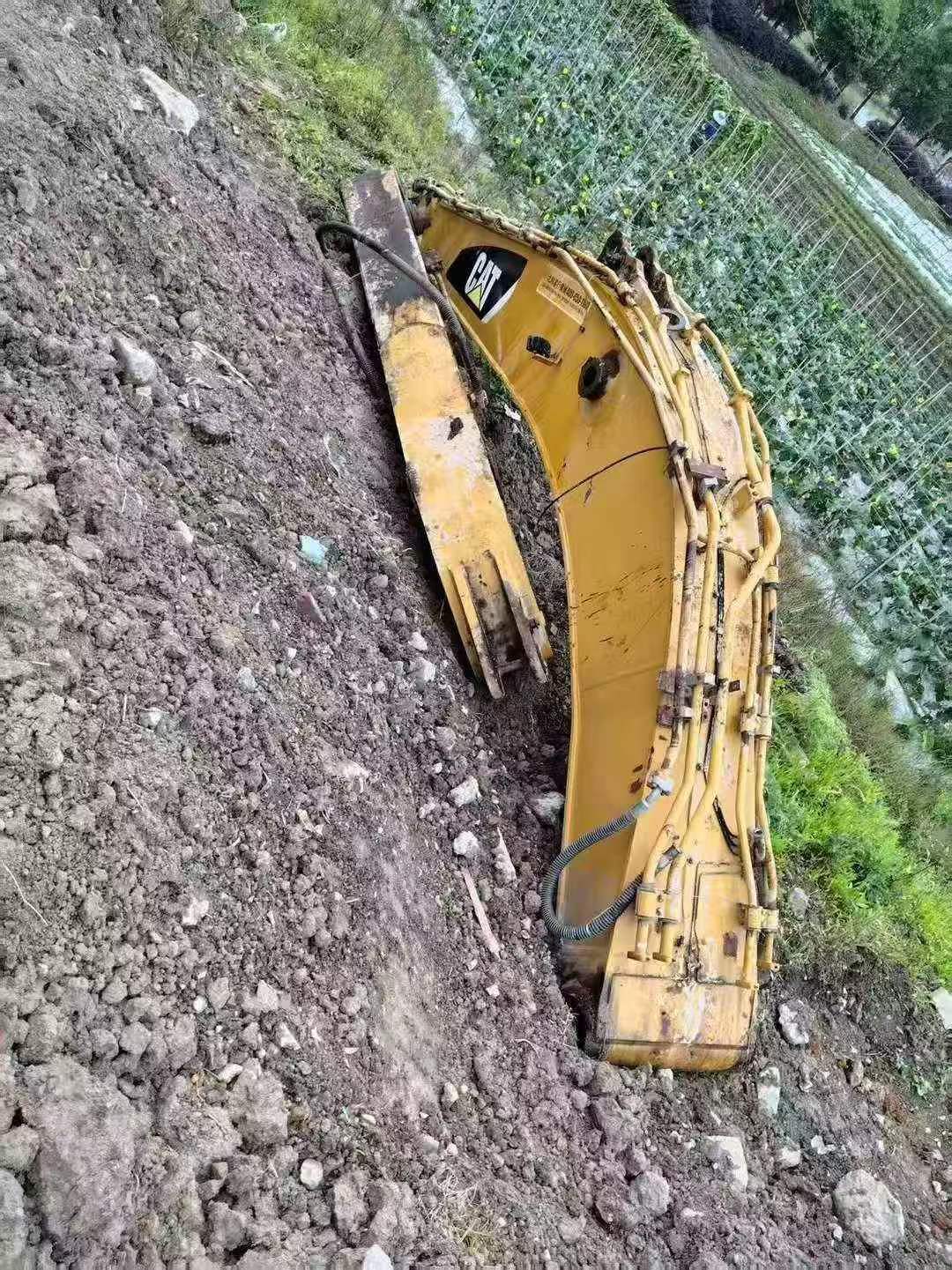 Buy Caterpillar 349E Used Excavator / 5