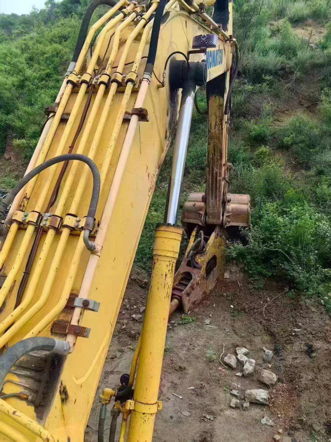 Buy Komatsu PC360-7 Used Excavator / 4
