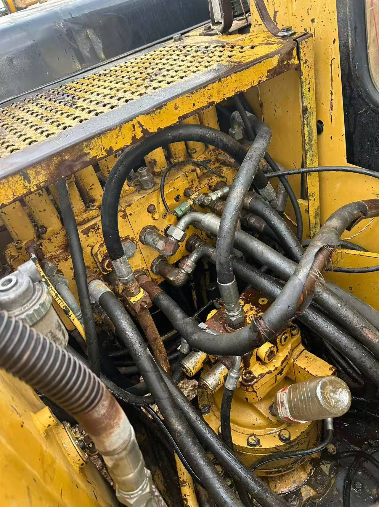 Buy Caterpillar 312V2 Used Excavator / 6