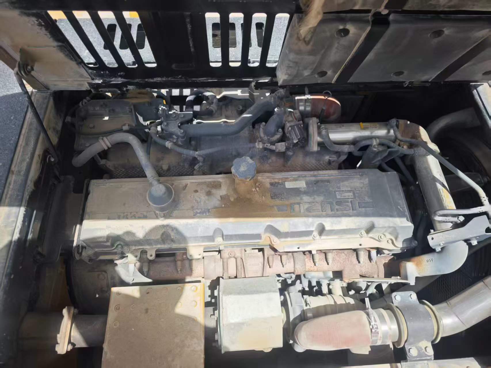 شراء حفارة Sany SY485C مستعملة / 2 شراء حفارة Sany SY485C مستعملة / 2