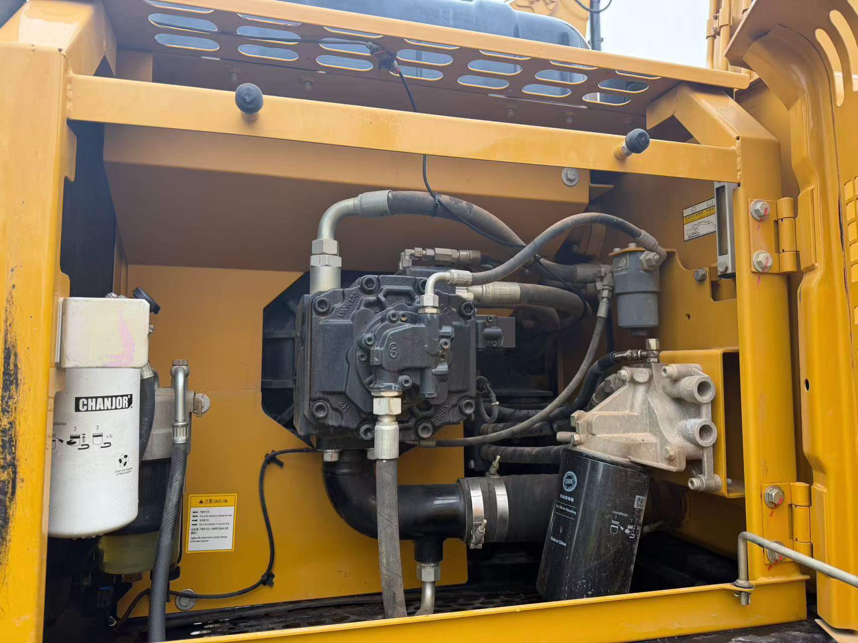 Buy Sany SY205C Used Excavator / 4