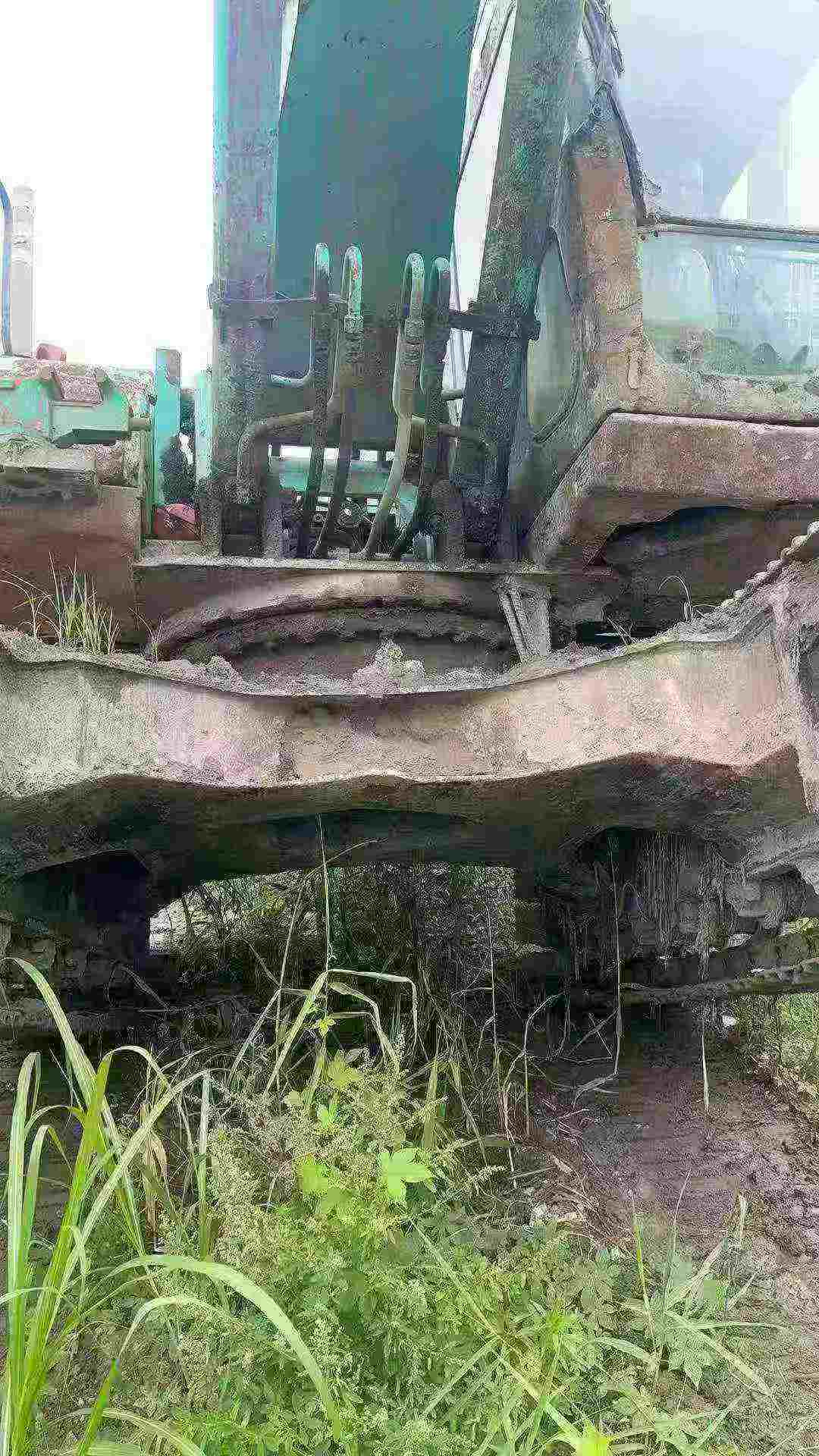 Buy Sumitomo SH200 Used Excavator / 4