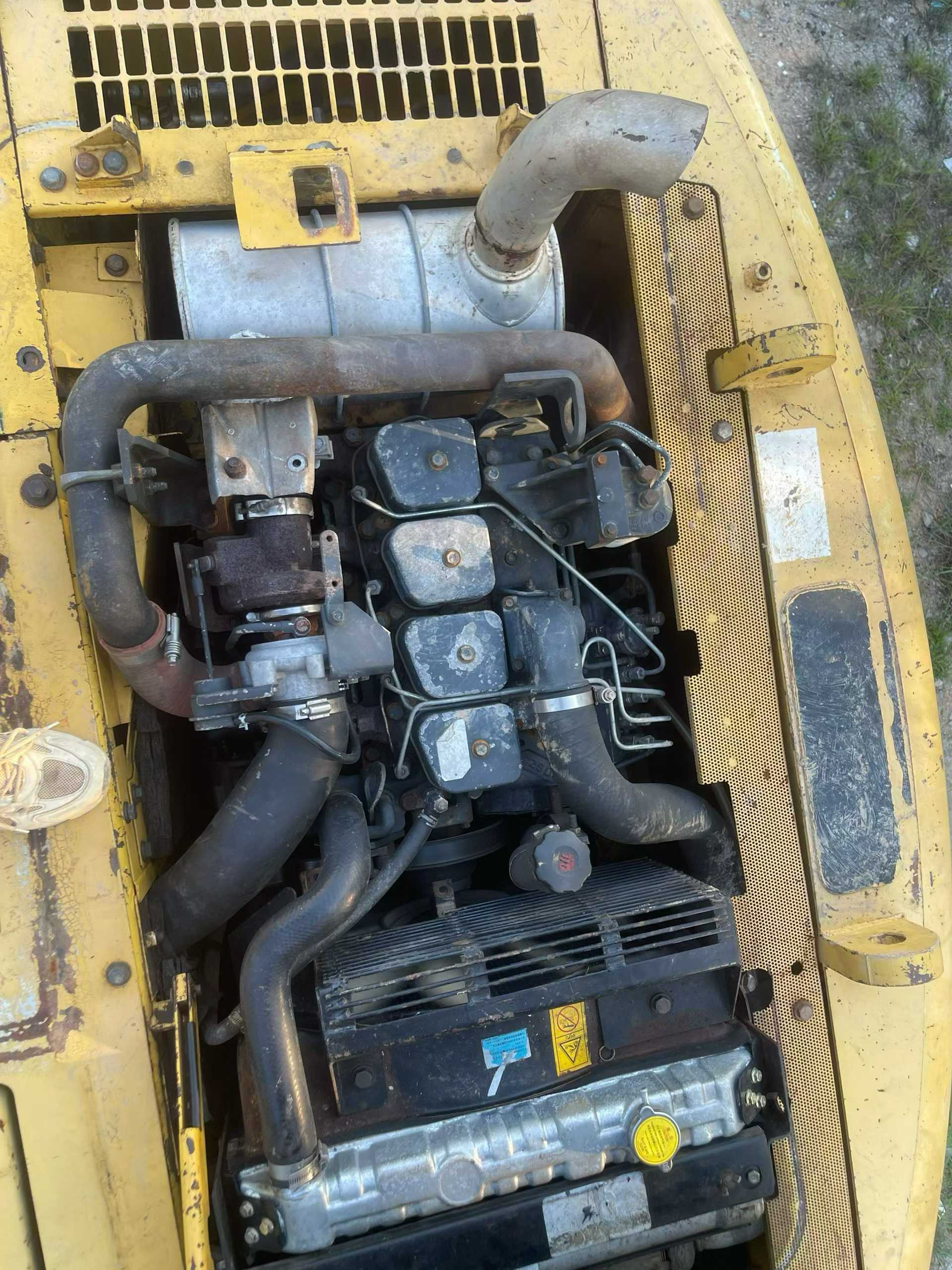 Buy Komatsu PC120-6E Used Excavator / 8
