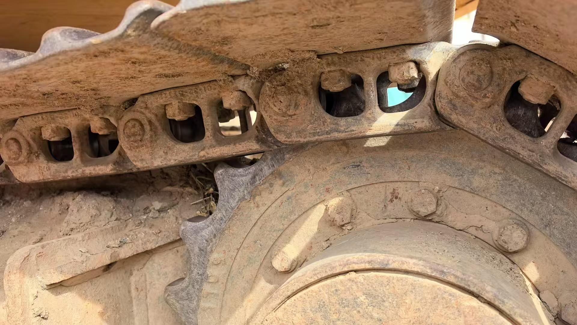 شراء حفارة Komatsu PC70 مستعملة / 8