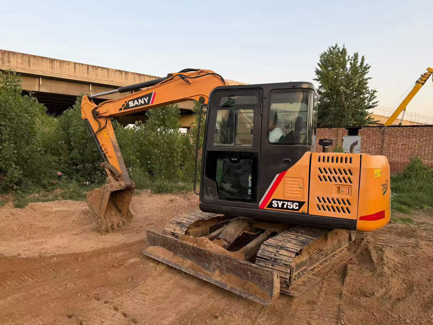 Buy Sany SY75 Used Excavator / 4