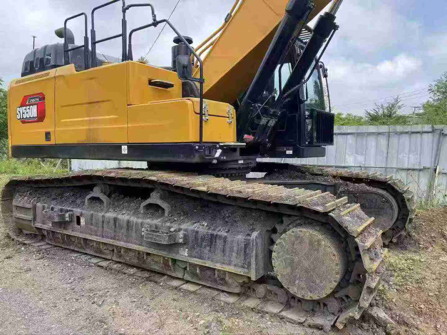 Buy Sany SY550H Used Excavator / 9