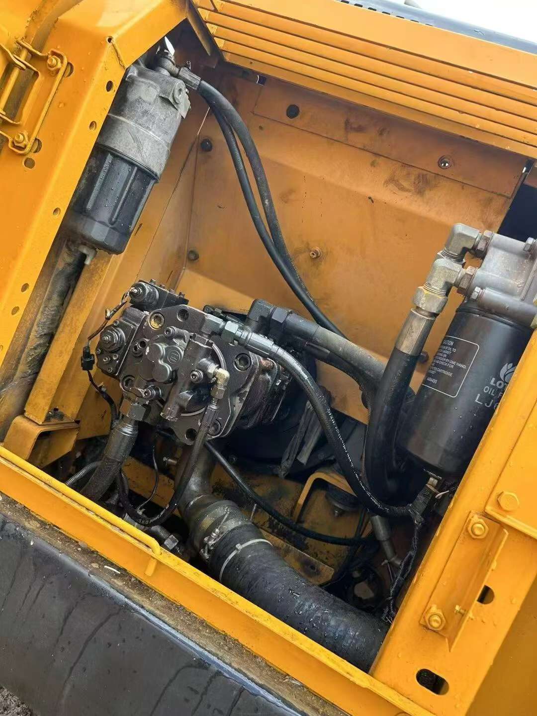 شراء حفارة Sany SY135 مستعملة / 5