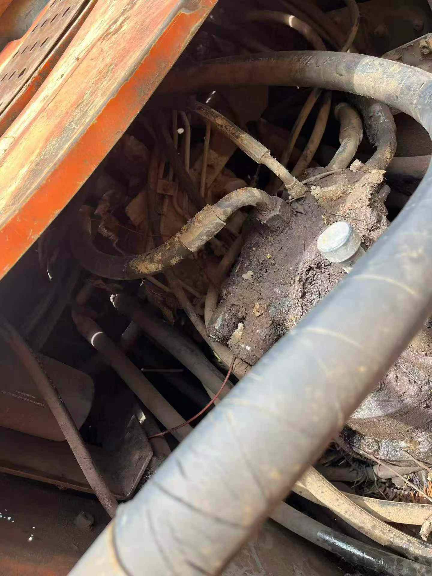 Buy Hitachi ZX200-6 Used Excavator / 6