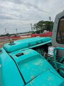 Buy Kobelco SK200-5.5 Used Excavator / 7 Buy Kobelco SK200-5.5 Used Excavator / 7