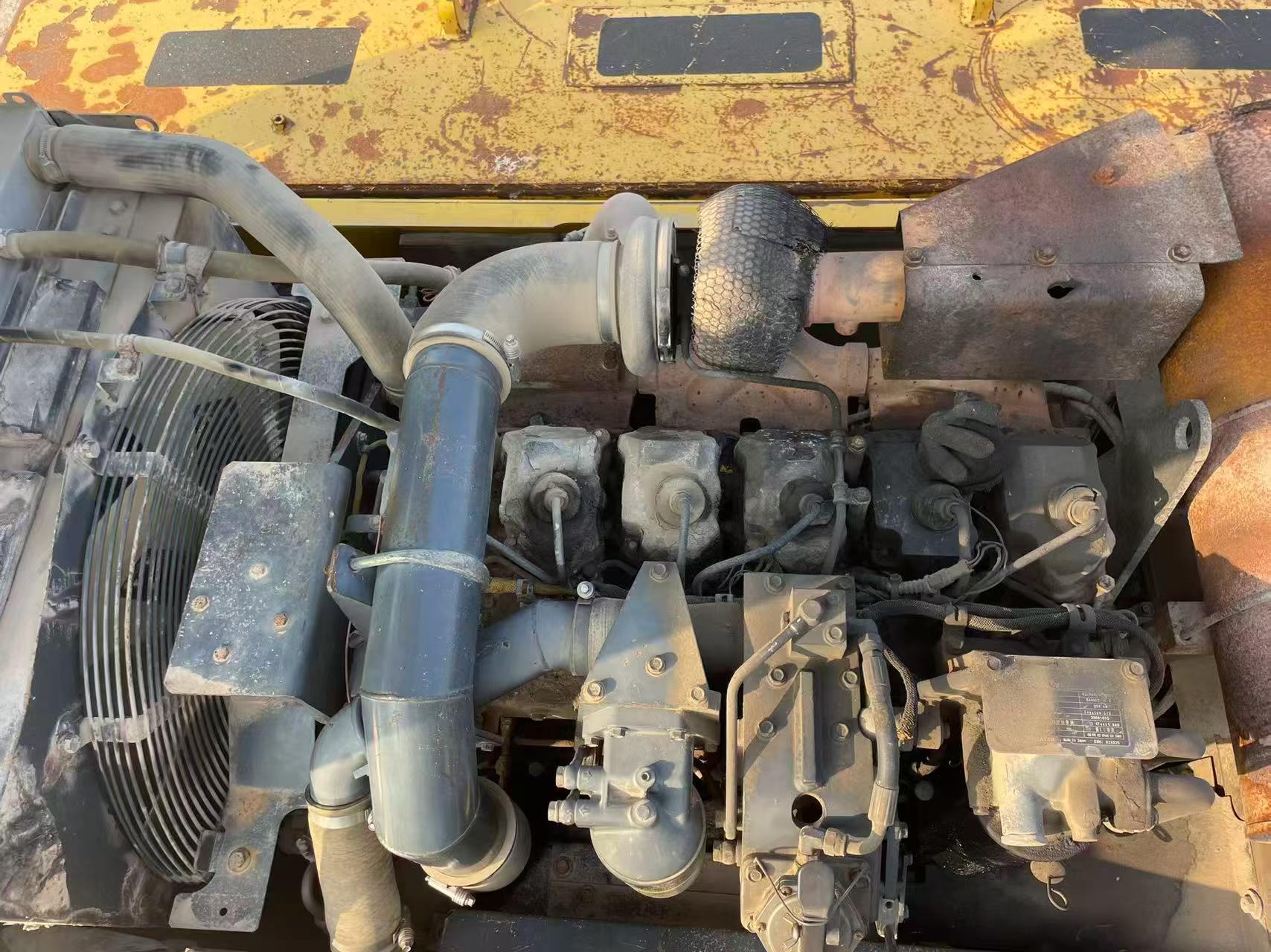 شراء حفارة Komatsu PC450 مستعملة / 5