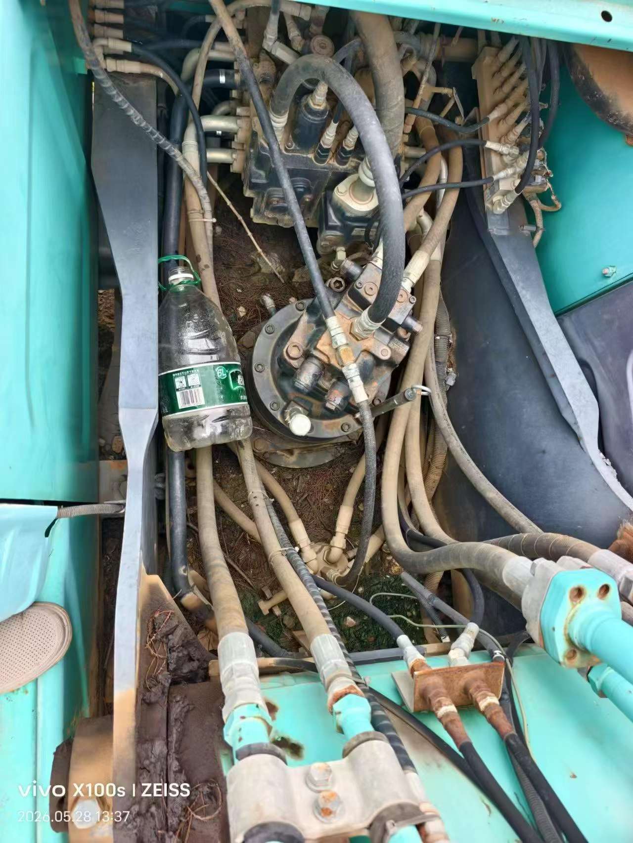 Buy Kobelco SK20SR Used Excavator / 3