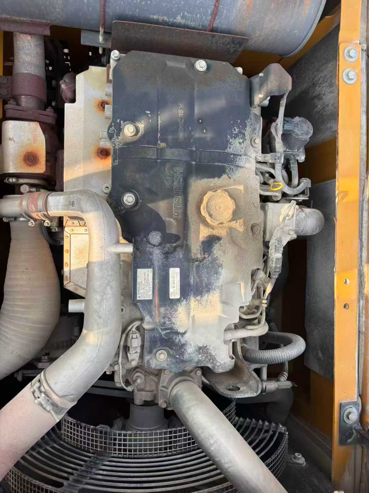 شراء حفارة Sany SY205C مستعملة / 3