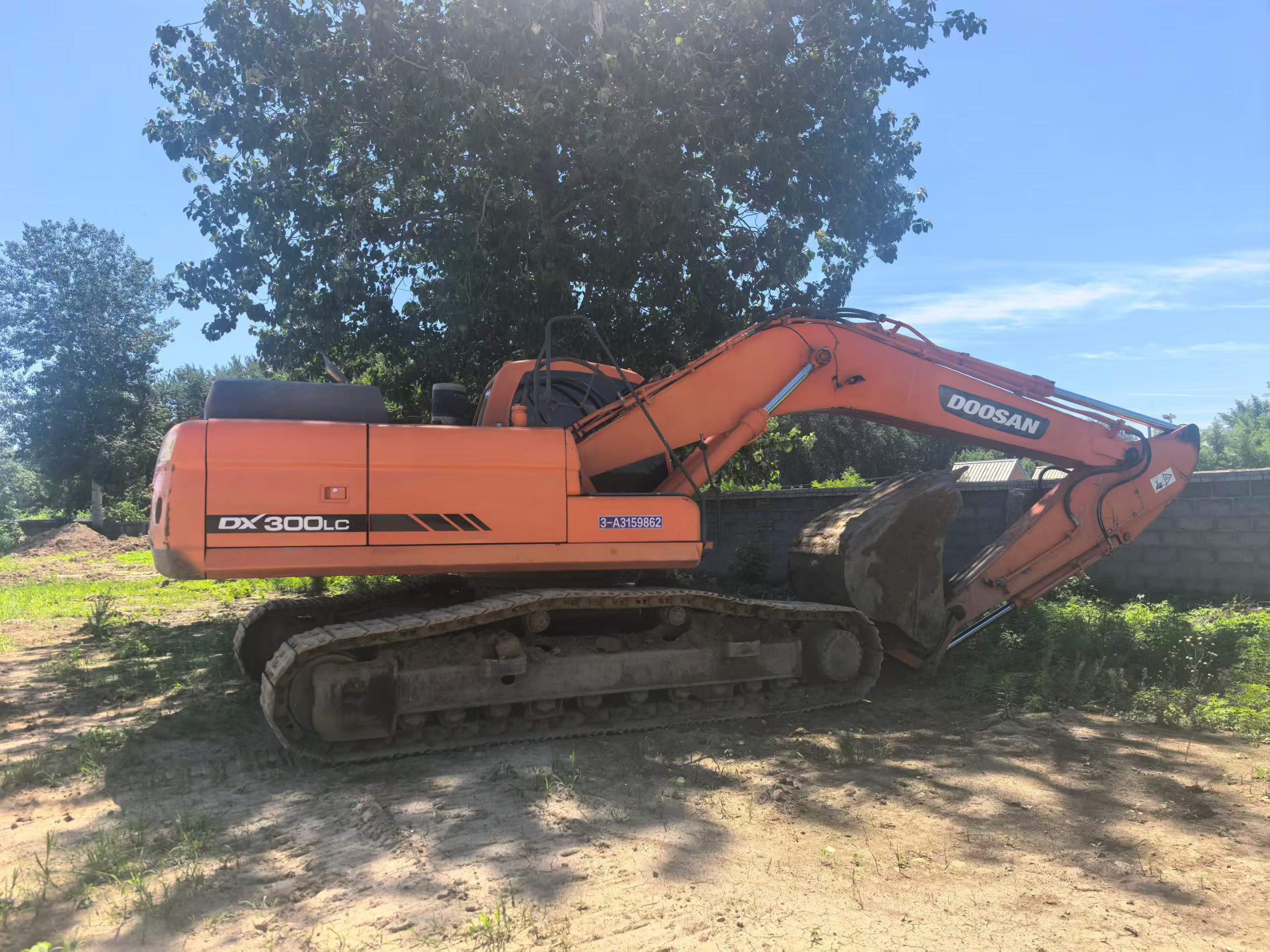 شراء حفارة Doosan DX260LC مستعملة / 2