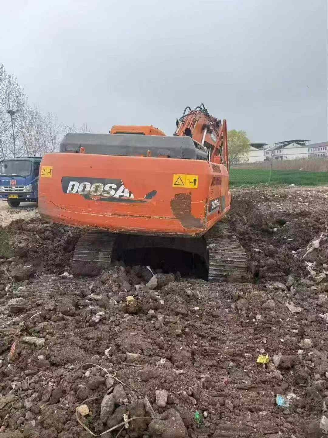 Buy Doosan DH215-9 Used Excavator / 3