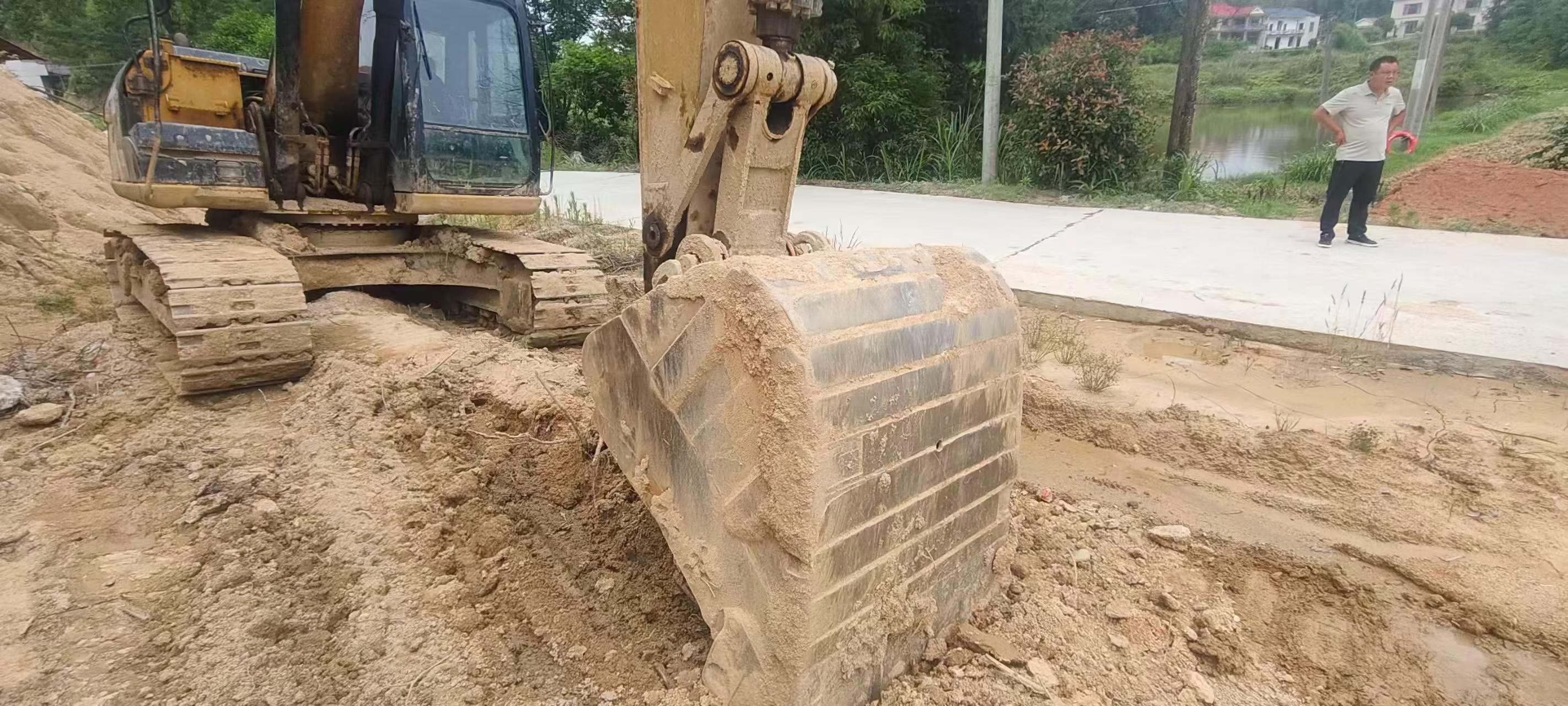 Buy Caterpillar M318D Used Excavator / 3