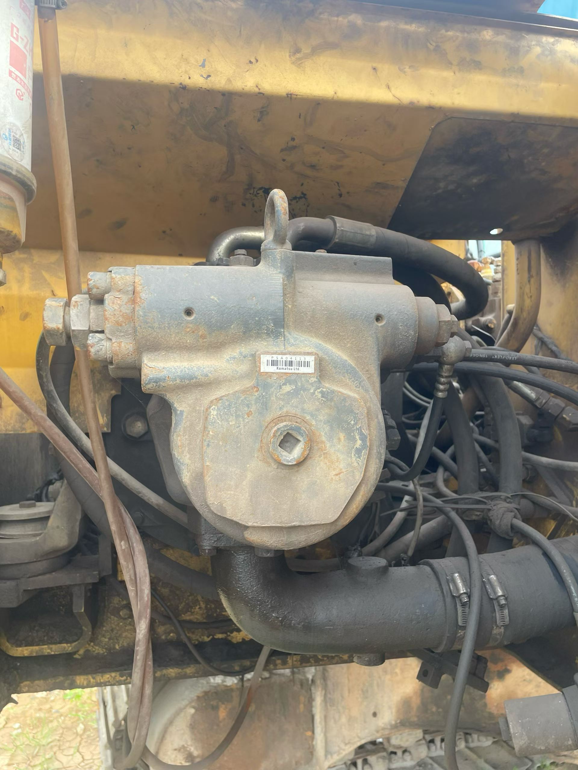 Buy Komatsu PC200-6 Used Excavator / 4