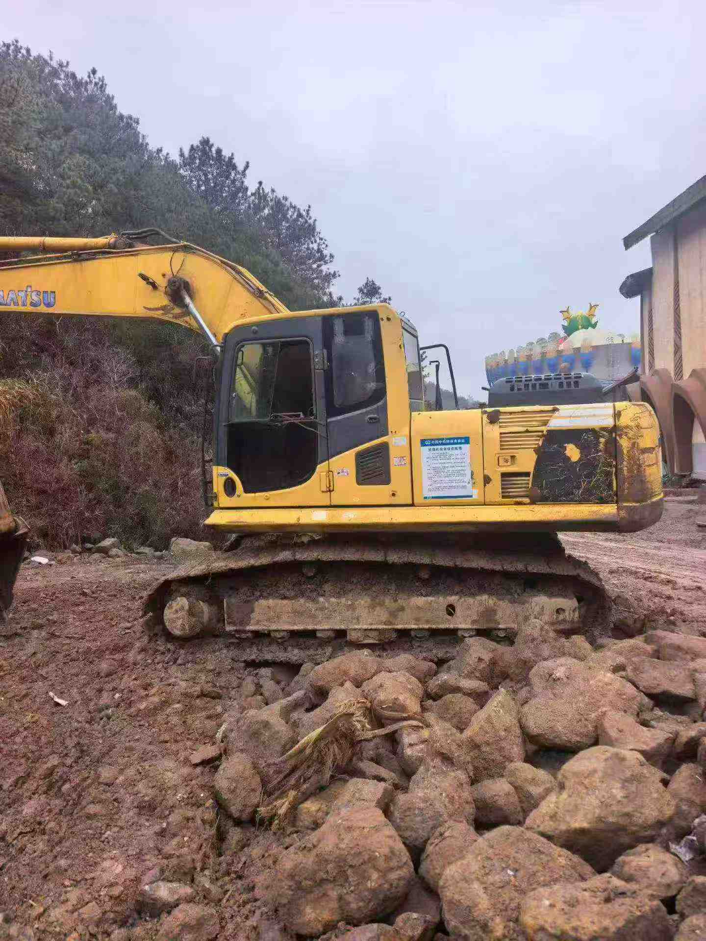 Buy Komatsu PC200-8 Used Excavator Buy Komatsu PC200-8 Used Excavator