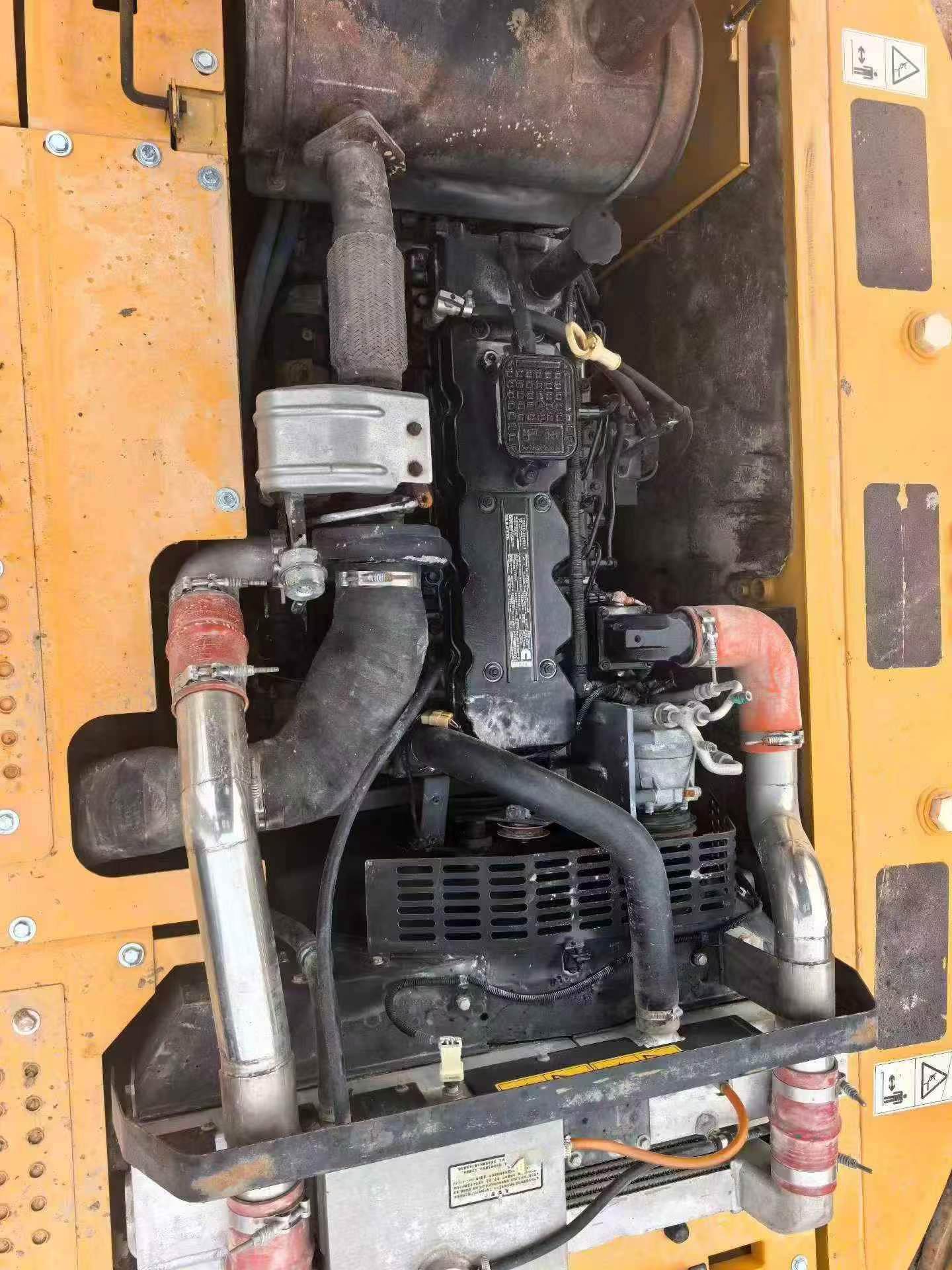 Buy XCMG XE200 Used Excavator / 3