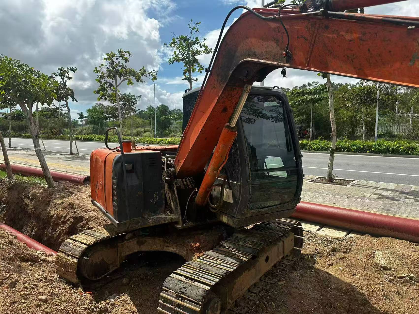 Buy Hitachi EX70 Used Excavator / 2