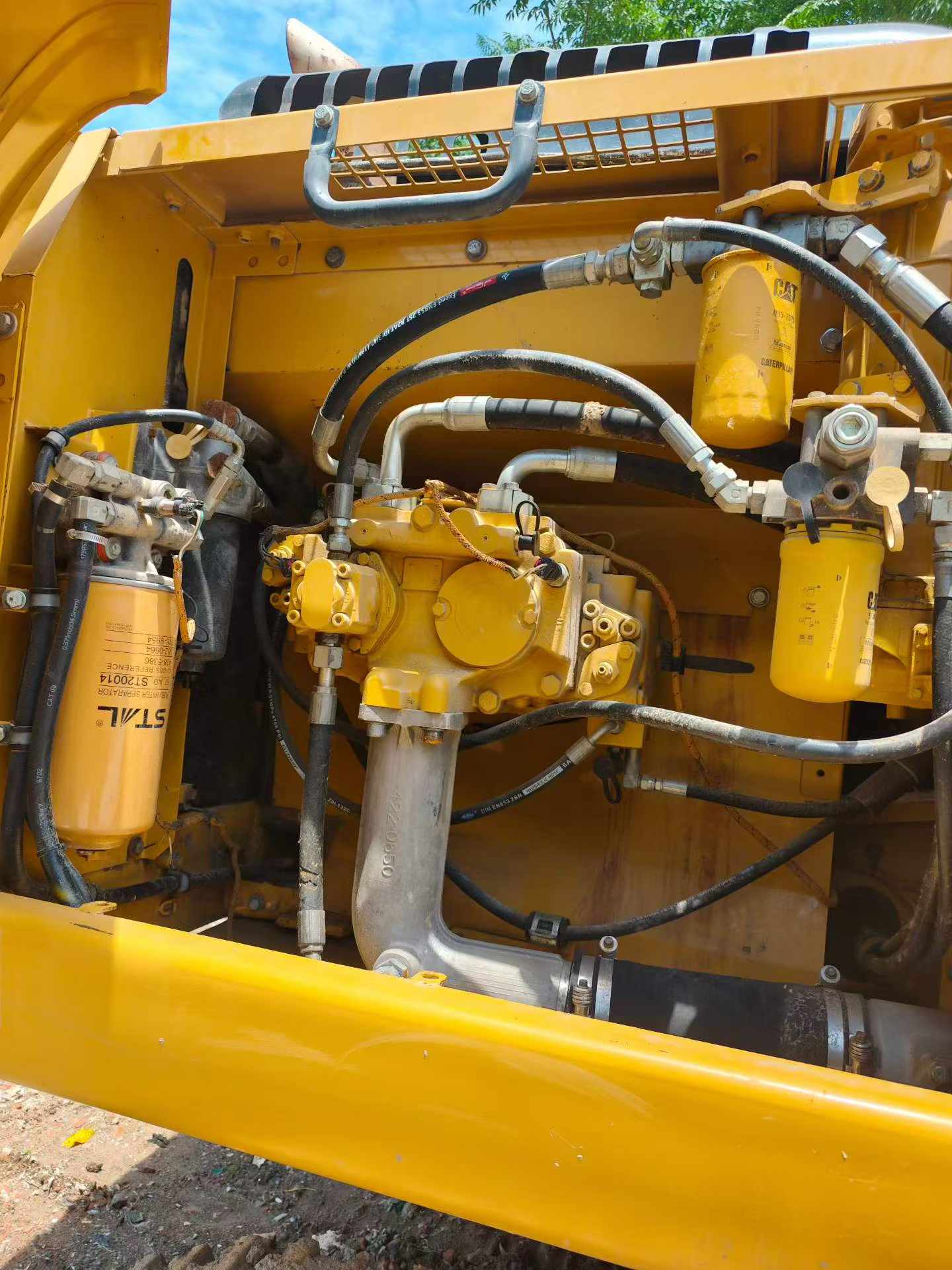 Buy Caterpillar 330B Used Excavator / 7