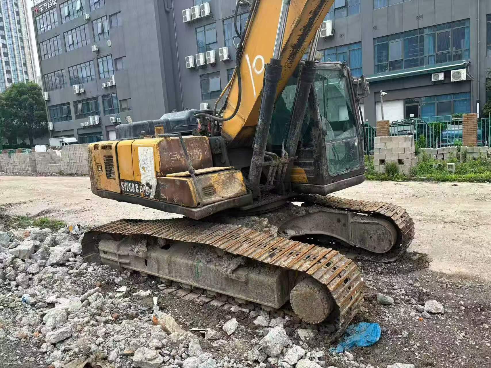 Buy Sany SY200C Used Excavator / 5