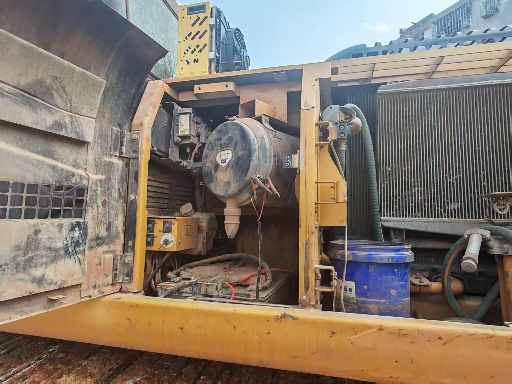 Buy Caterpillar 329D Used Excavator / 6