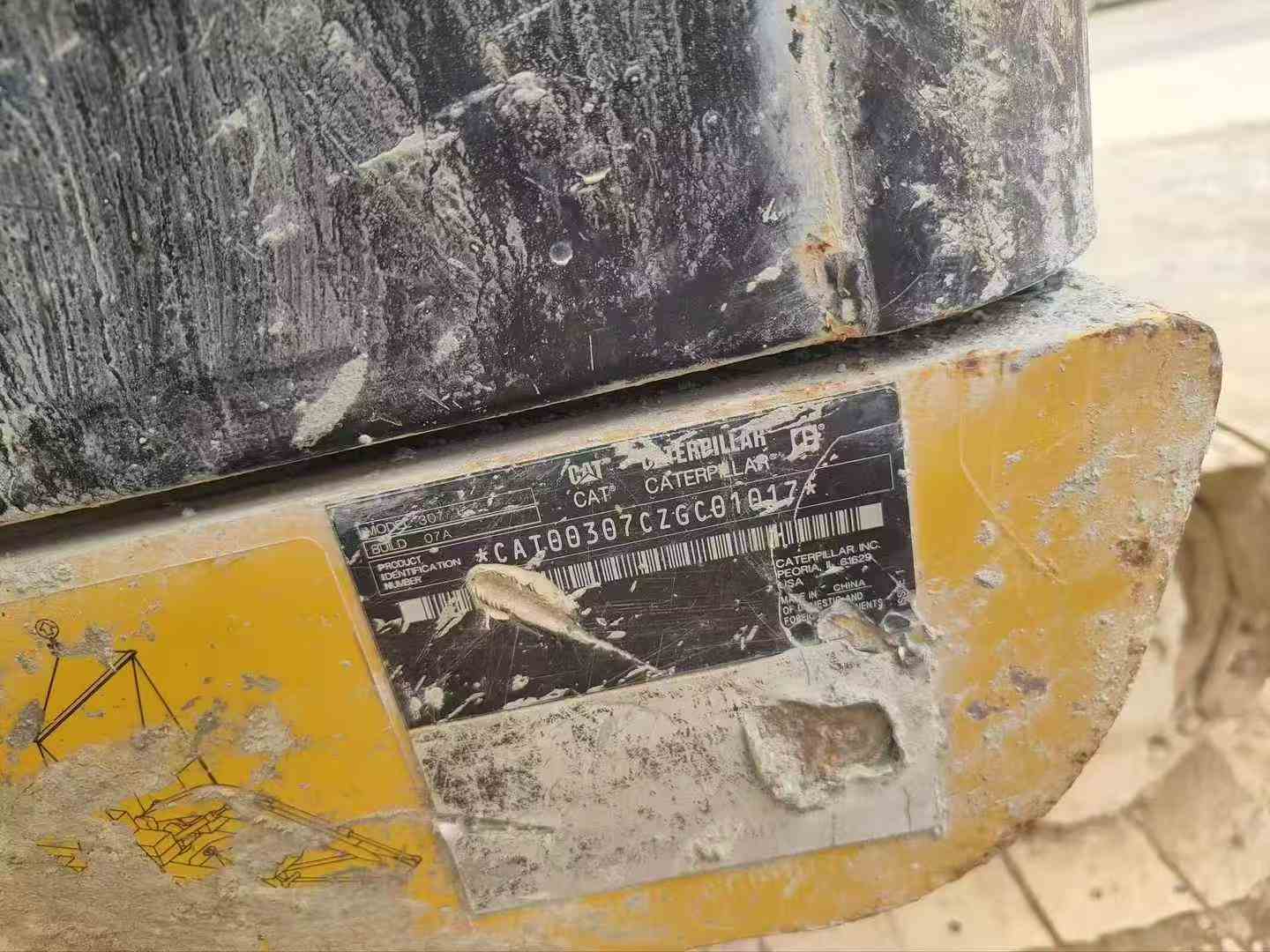 Buy Caterpillar 307B Used Excavator / 5