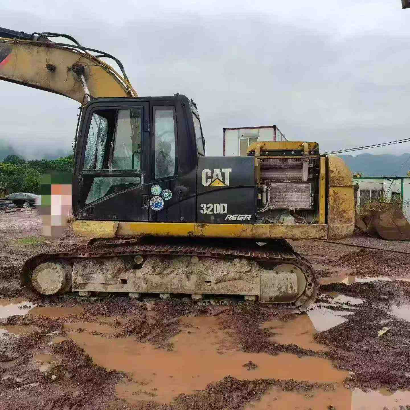 Buy Caterpillar 320D Used Excavator / 2